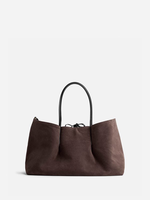 クロスボディバッグ - 黒 shop online: BOTTEGA VENETA