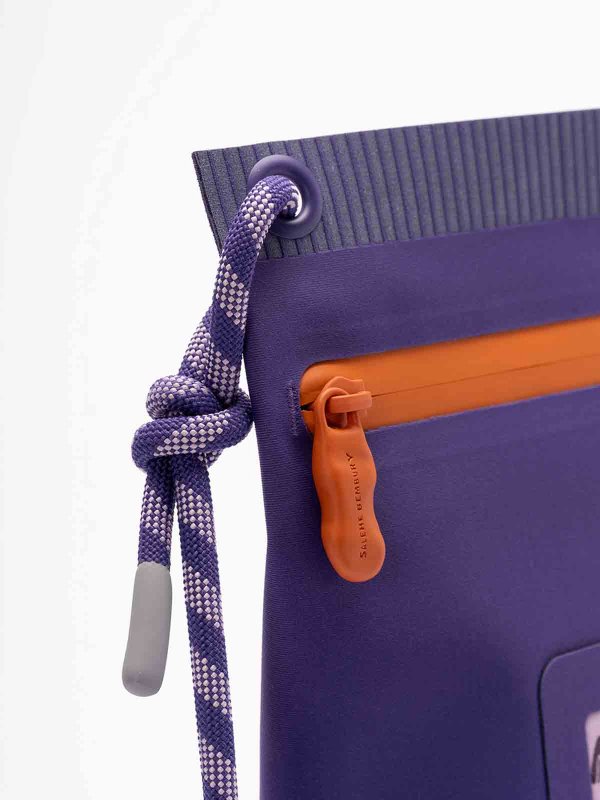 `Amoeba` Pouch shop online: MONCLER