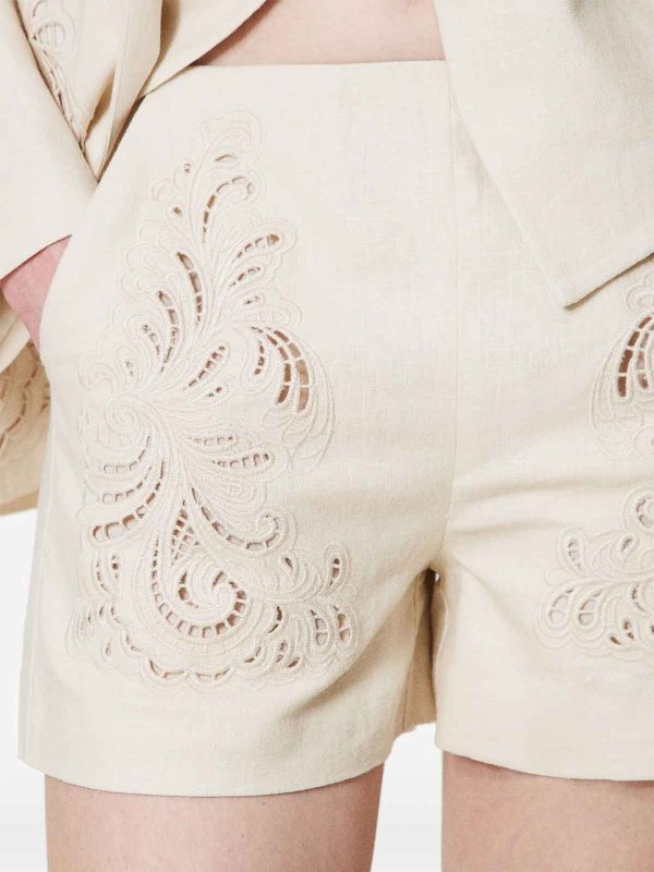 ショートパンツ - ベージュ shop online: TWINSET