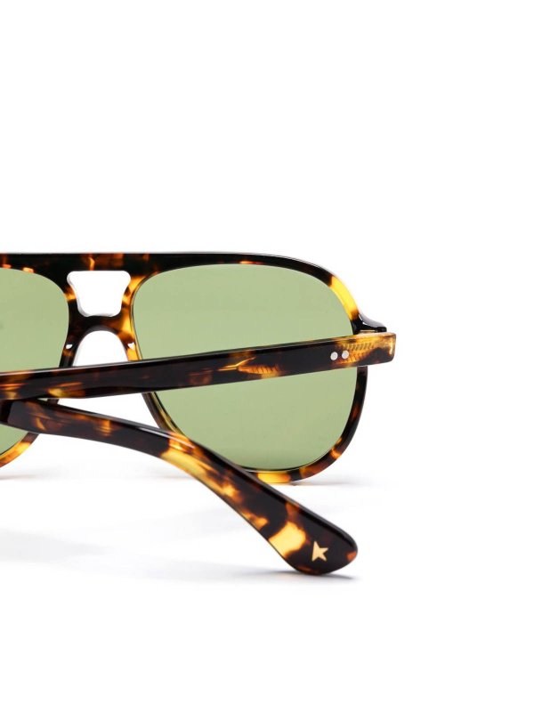 サングラス - 緑 shop online: GOLDEN GOOSE