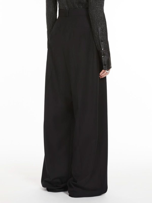 ショートパンツ - 黒 shop online: SPORTMAX