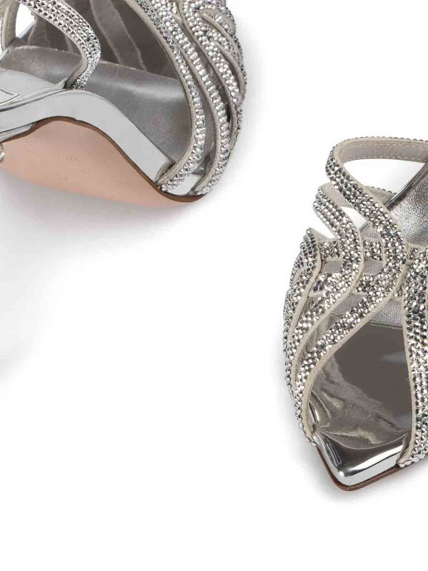 The Best Shops Le Silla: サンダル - サンダル - 銀