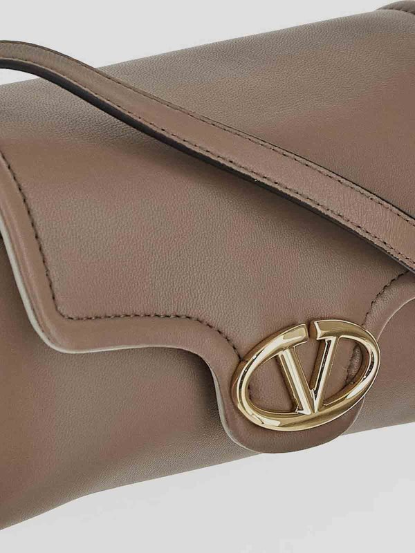 クロスボディバッグ - ブラウン shop online: VALENTINO GARAVANI
