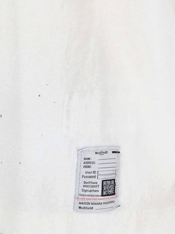 T-Shirt - Weiß shop online: MAISON MIHARA YASUHIRO