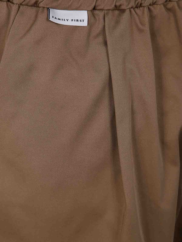 The Best Shops FAMILY FIRST: トラウザーショーツ - ショートパンツ - ヌードカラー