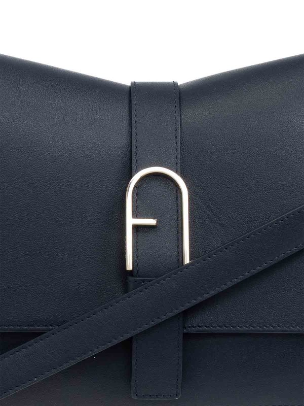 The Best Shops FURLA: Umhängetaschen - Umhängetasche - Grün