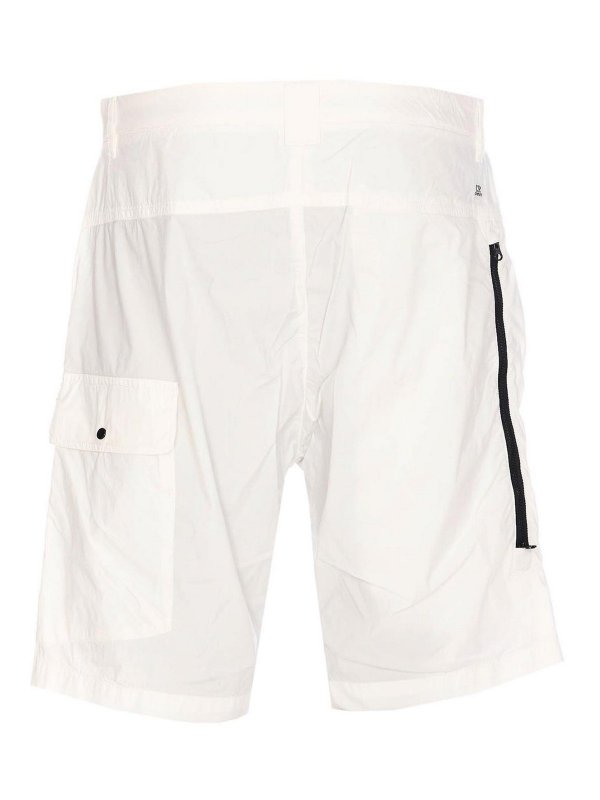 C.P. COMPANY: トラウザーショーツ online - ショートパンツ - 白