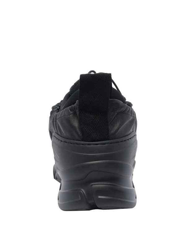 スニーカー - 黒 shop online: VIVIENNE WESTWOOD