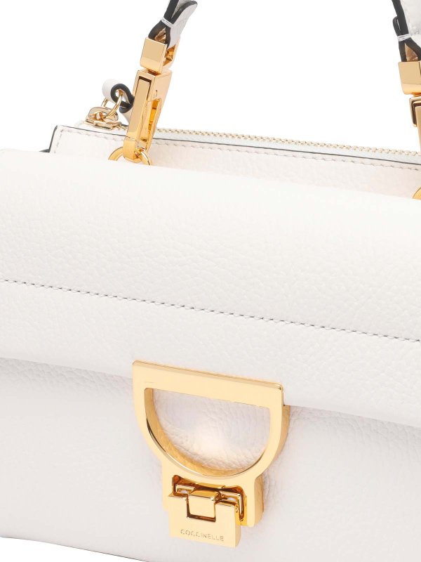 Schultertasche - Weiß shop online: COCCINELLE