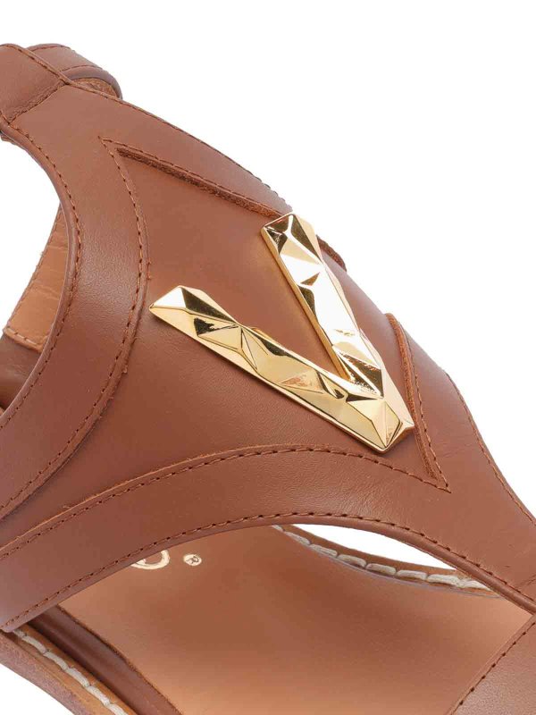 Sandals shop online: VIA ROMA 15