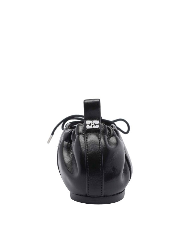 フラットシューズ - 黒 shop online: GANNI