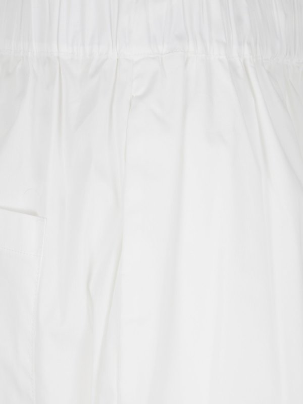The Best Shops LIVIANA CONTI: トラウザーショーツ - ショートパンツ - 白