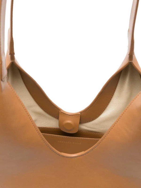 AESTHER EKME: Secchielli online - Bucket Phantom