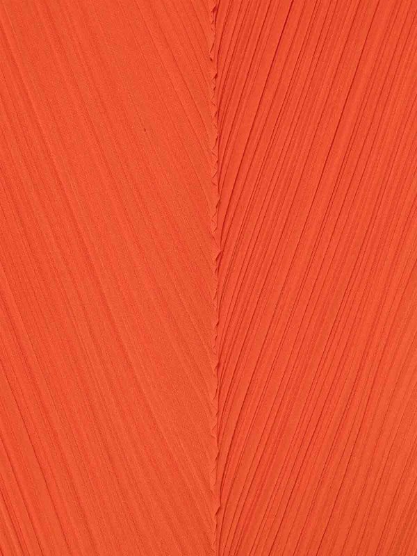 PLEATS PLEASE ISSEY MIYAKE: Stoles & Shawls online - Stole