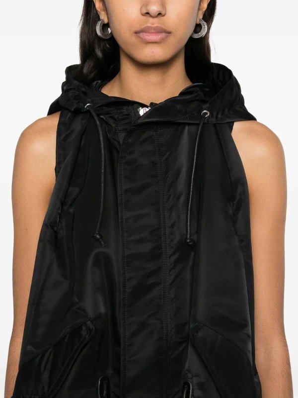 Sacai Nylon Twill Hoodie Vest - Black - Women | 2507677BLACK