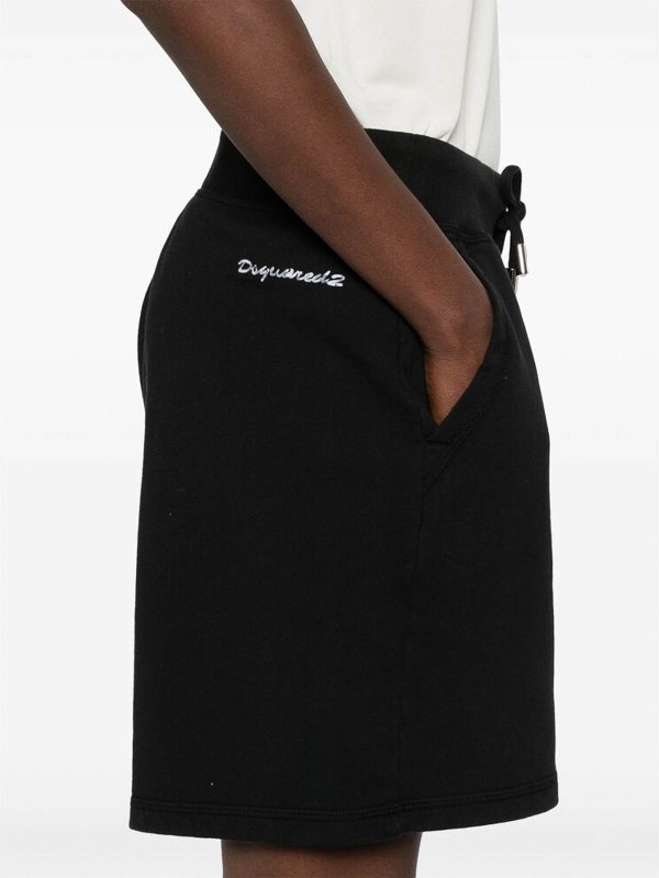 DSQUARED2: Trousers Shorts online - Short