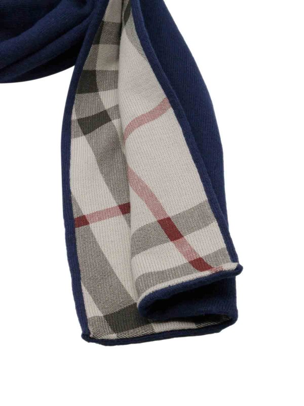 BURBERRY: Bufandas y pañuelos online - Bufanda - Azul