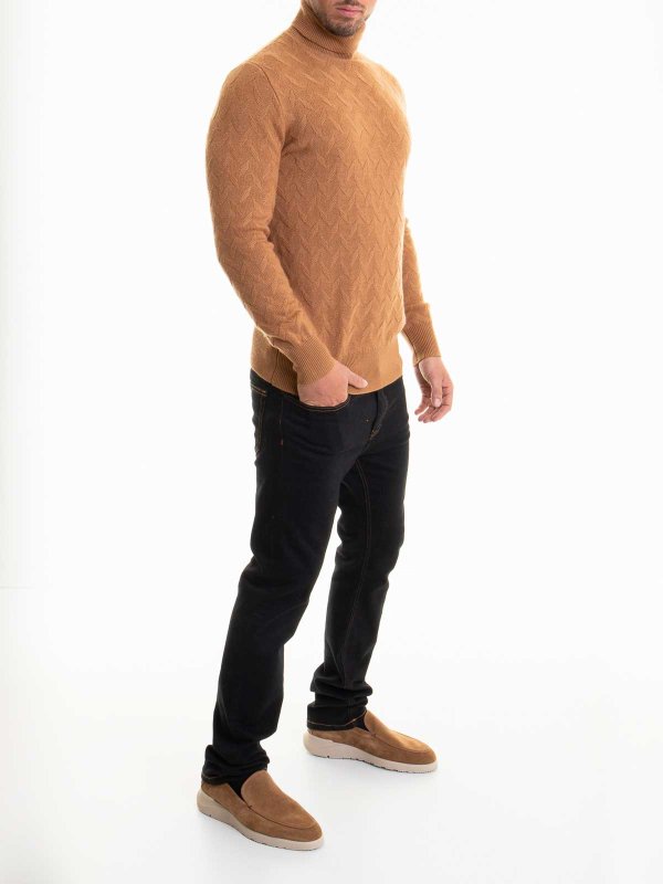 KARL LAGERFELD: Pull col rond online - Pull Col Rond - Marron