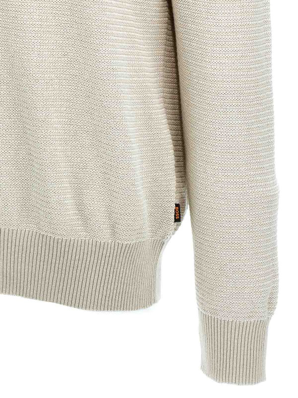 クルーネック - ベージュ shop online: Hugo Boss