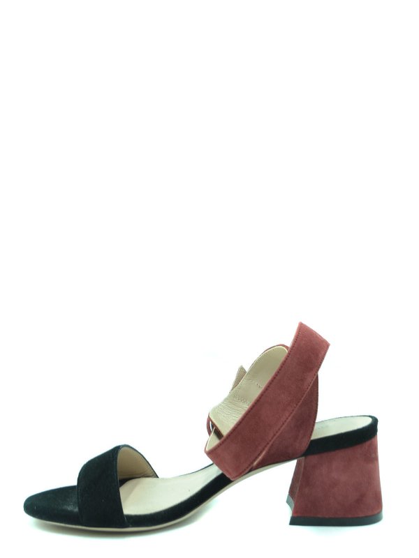 The Best Shops Stuart Weitzman: sandali - Sandali