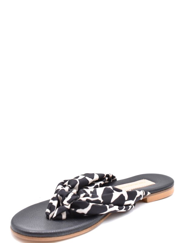 The Best Shops AVEC MODERATION: sandals - Sandals