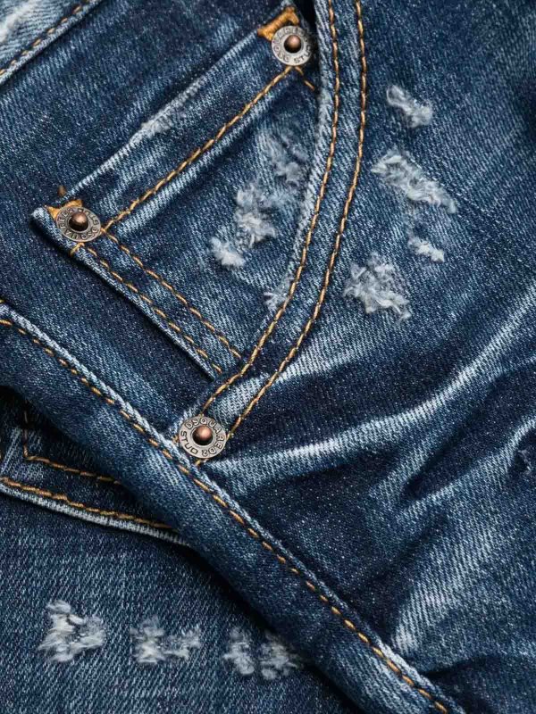 ショートパンツ - ライトウォッシュ shop online: DSQUARED2