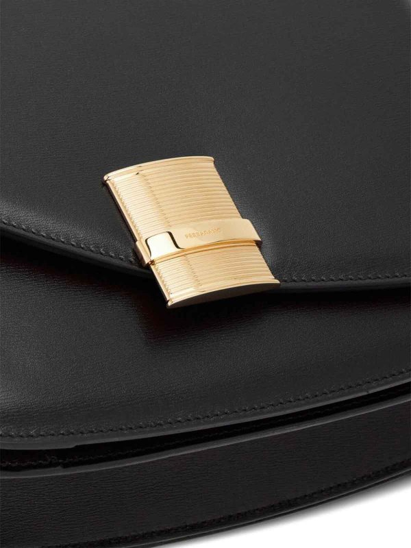 SALVATORE FERRAGAMO: クロスボディバッグ online - クロスボディバッグ - 黒