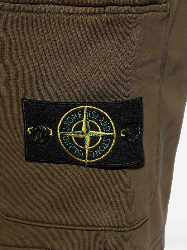 STONE ISLAND: トラウザーショーツ - ショートパンツ - 緑