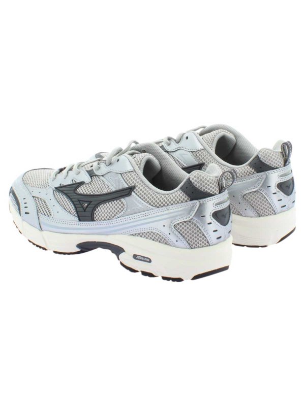 Sneakers shop online: MIZUNO