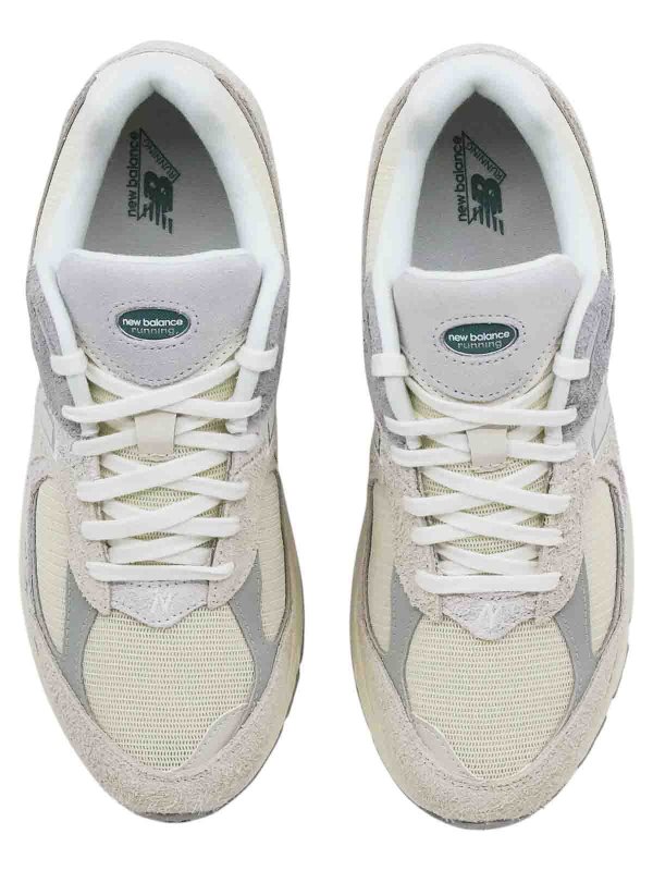スニーカー - ベージュ shop online: NEW BALANCE