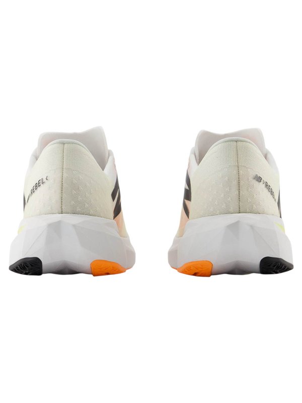 The Best Shops NEW BALANCE: スニーカー - 白