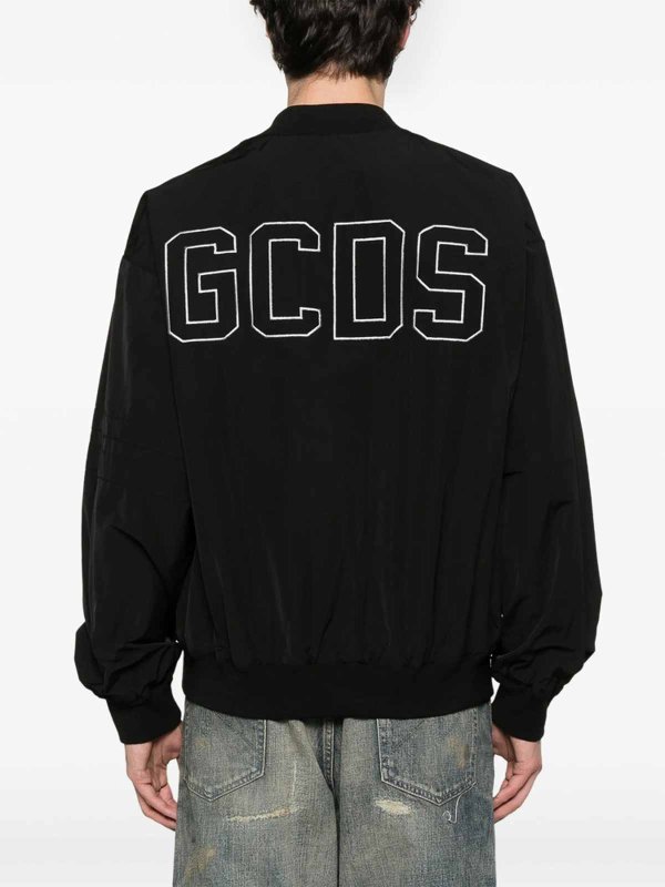 Outerwear shop online: GCDS