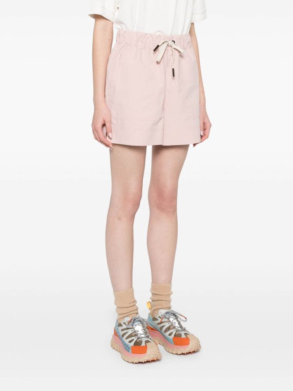 MONCLER: Hosen Shorts online - Shorts - Nude