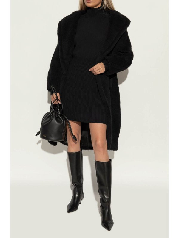 The Best Shops Stuart Weitzman: boots - Naomi