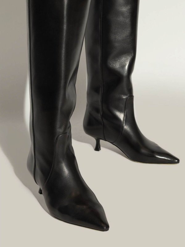 The Best Shops Stuart Weitzman: Naomi