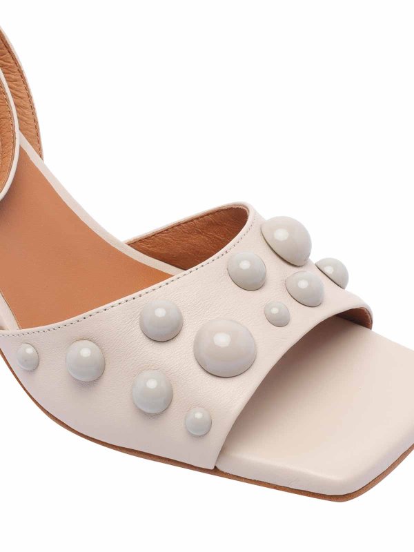 パンプス - 白 shop online: ANGEL ALARCON