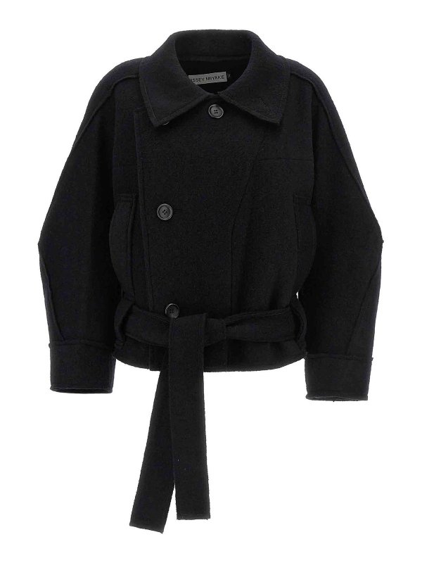 PLEATS PLEASE ISSEY MIYAKE: Kurze Mäntel - Kurzer Mantel - Schwarz