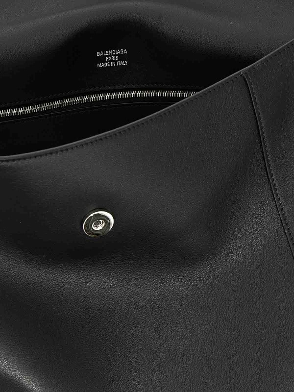 クロスボディバッグ - 黒 shop online: BALENCIAGA