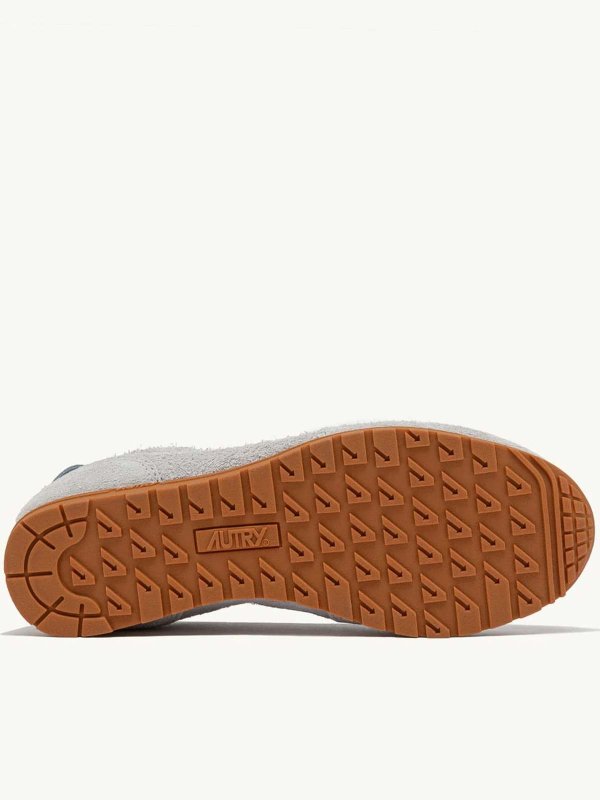 スニーカー - 銀 shop online: AUTRY