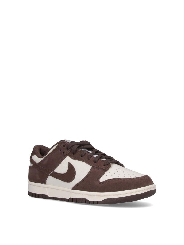 NIKE: スニーカー online - スニーカー - ブラウン