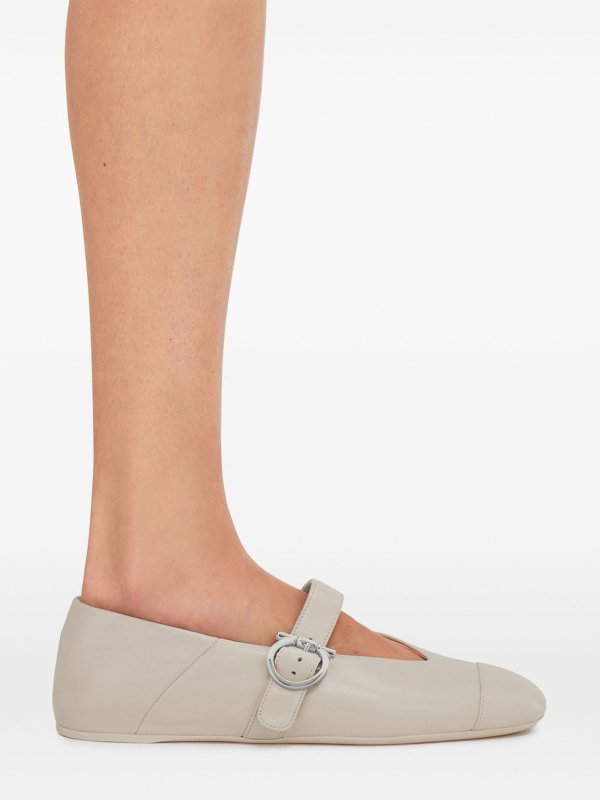 FERRAGAMO buy online フラットシューズ - 白