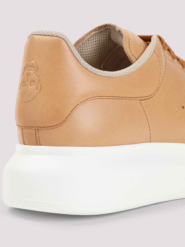 スニーカー - ベージュ shop online: ALEXANDER MCQUEEN