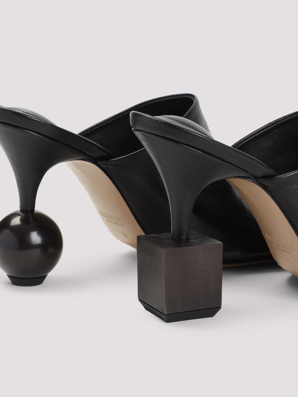 Bisou Mules shop online: JACQUEMUS