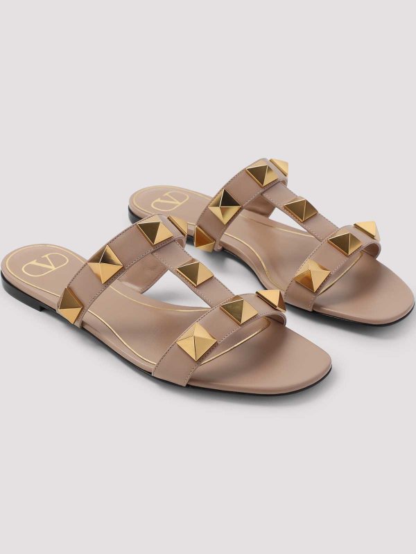 VALENTINO GARAVANI: サンダル online - サンダル - ピンク