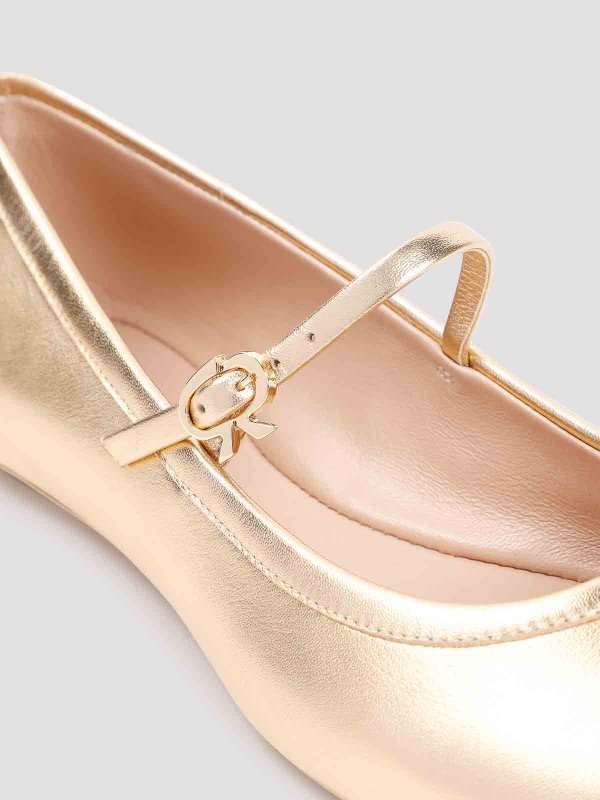 フラットシューズ - ブラウン shop online: Gianvito Rossi