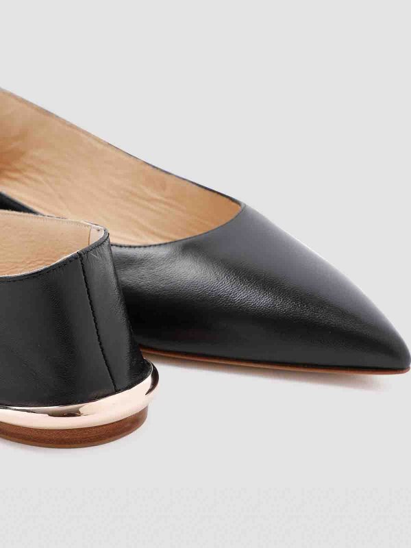 フラットシューズ - 黒 Replica 
online: GABRIELA HEARST