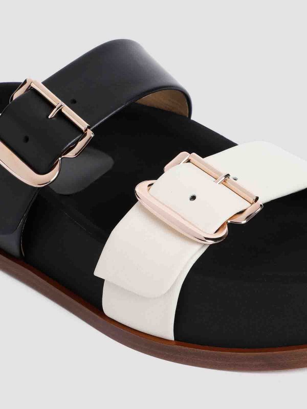 サンダル - 黒 Replica 
online: GABRIELA HEARST