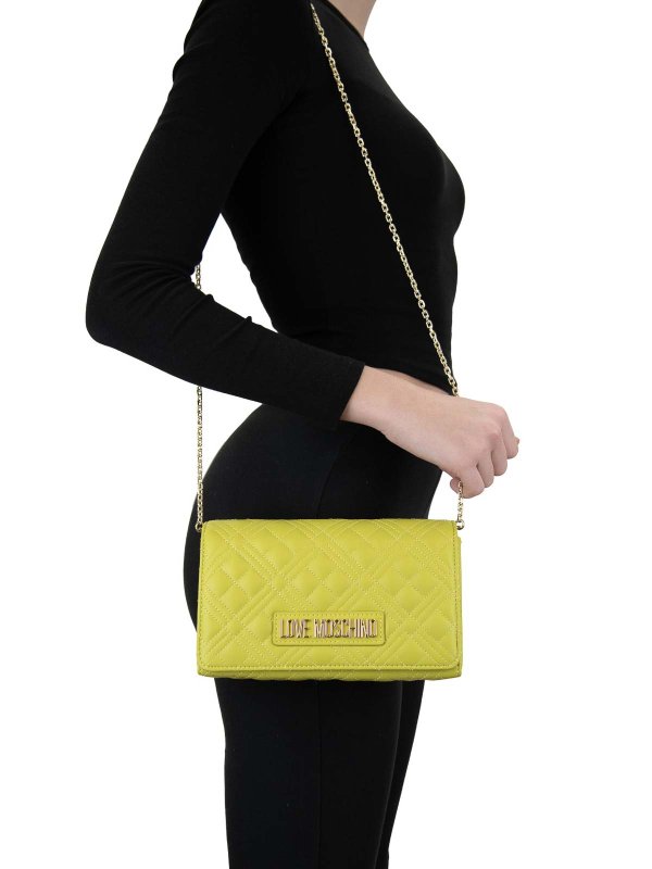 ショルダーバッグ - イエロー shop online: MOSCHINO