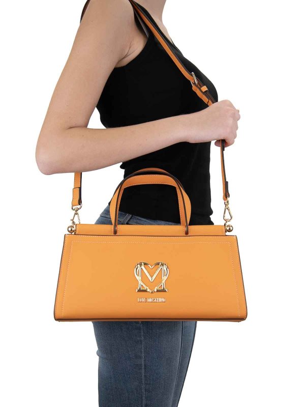 Schultertasche - Orange shop online: MOSCHINO