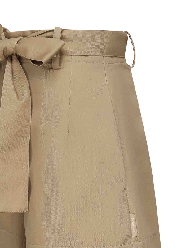 The Best Shops MONCLER: トラウザーショーツ - ショートパンツ - ライトブラウン